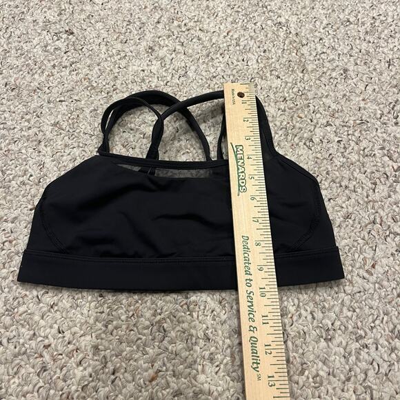 Lululemon Black Sports Bra Sz 6 Strappy Active Workout Gym Mesh Neck - Picture 4 of 5